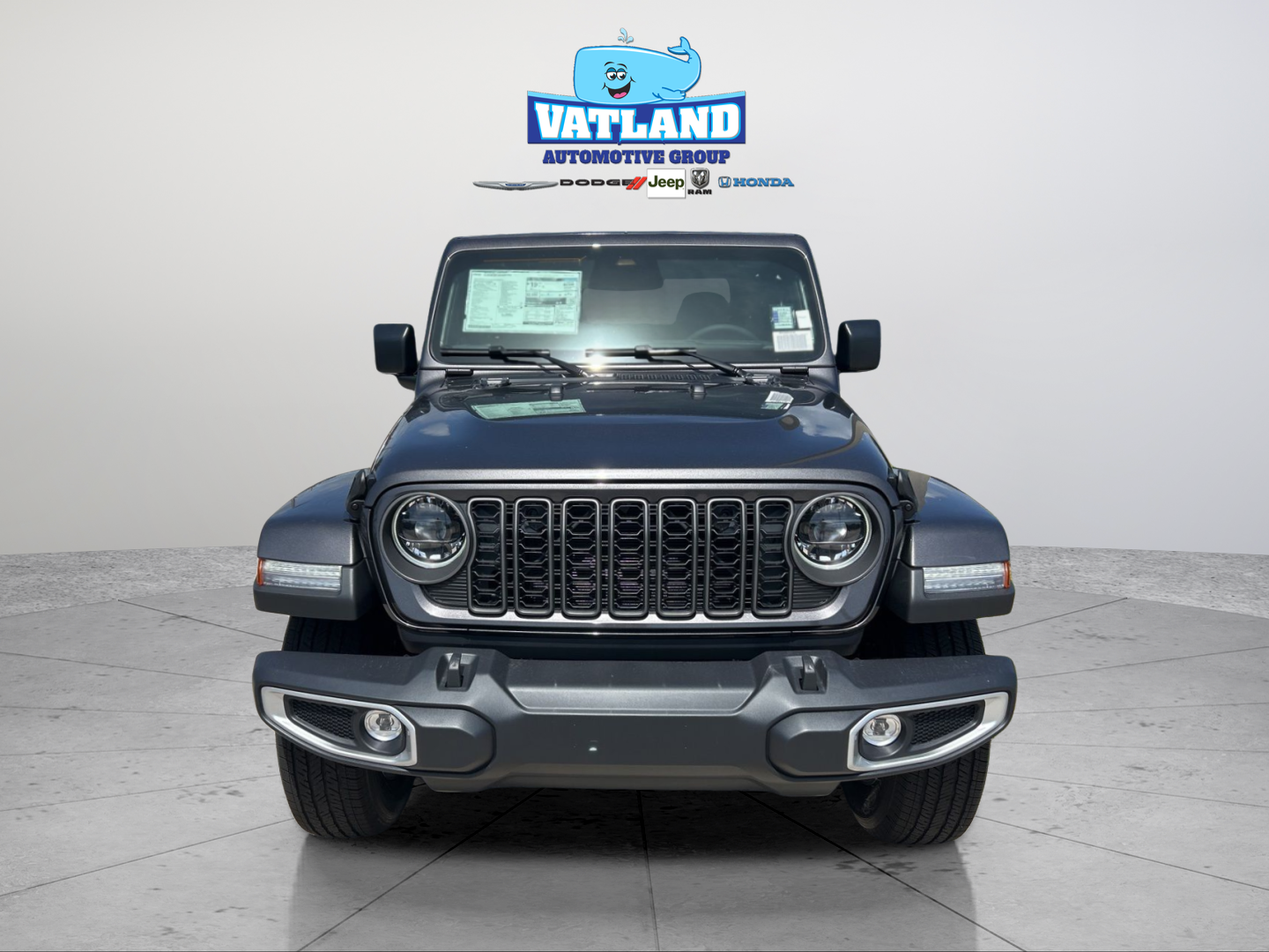 New 2026 Granite Crystal Metallic Clearcoat Jeep Sahara image 21