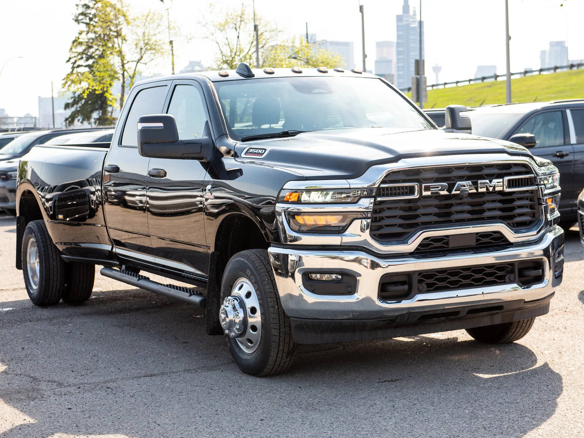 New 2026 Black RAM Tradesman* image 8