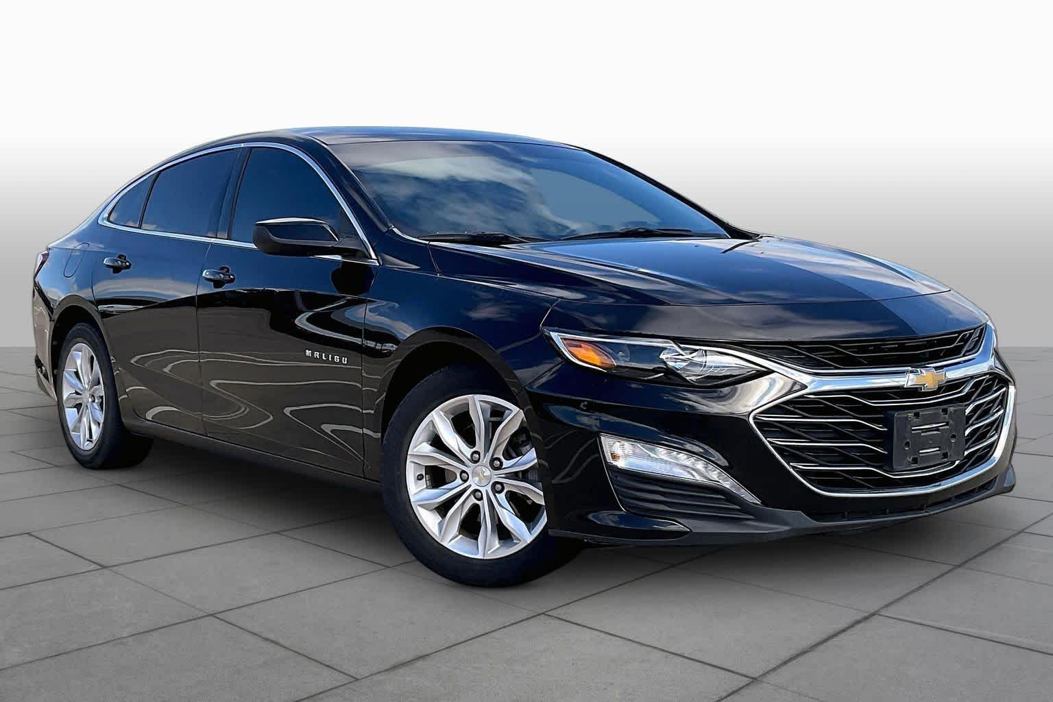 Used 2020 Mosaic Black Metallic Chevrolet LT image 3