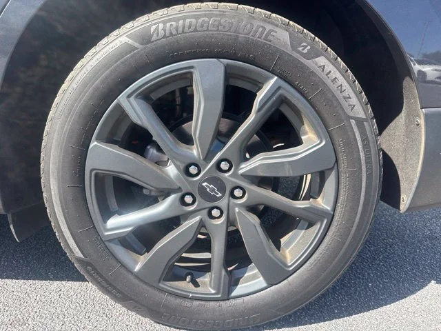 Used 2023 Gray Chevrolet RS image 10