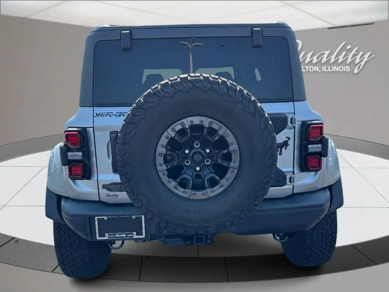 Used 2024  Ford Raptor image 5