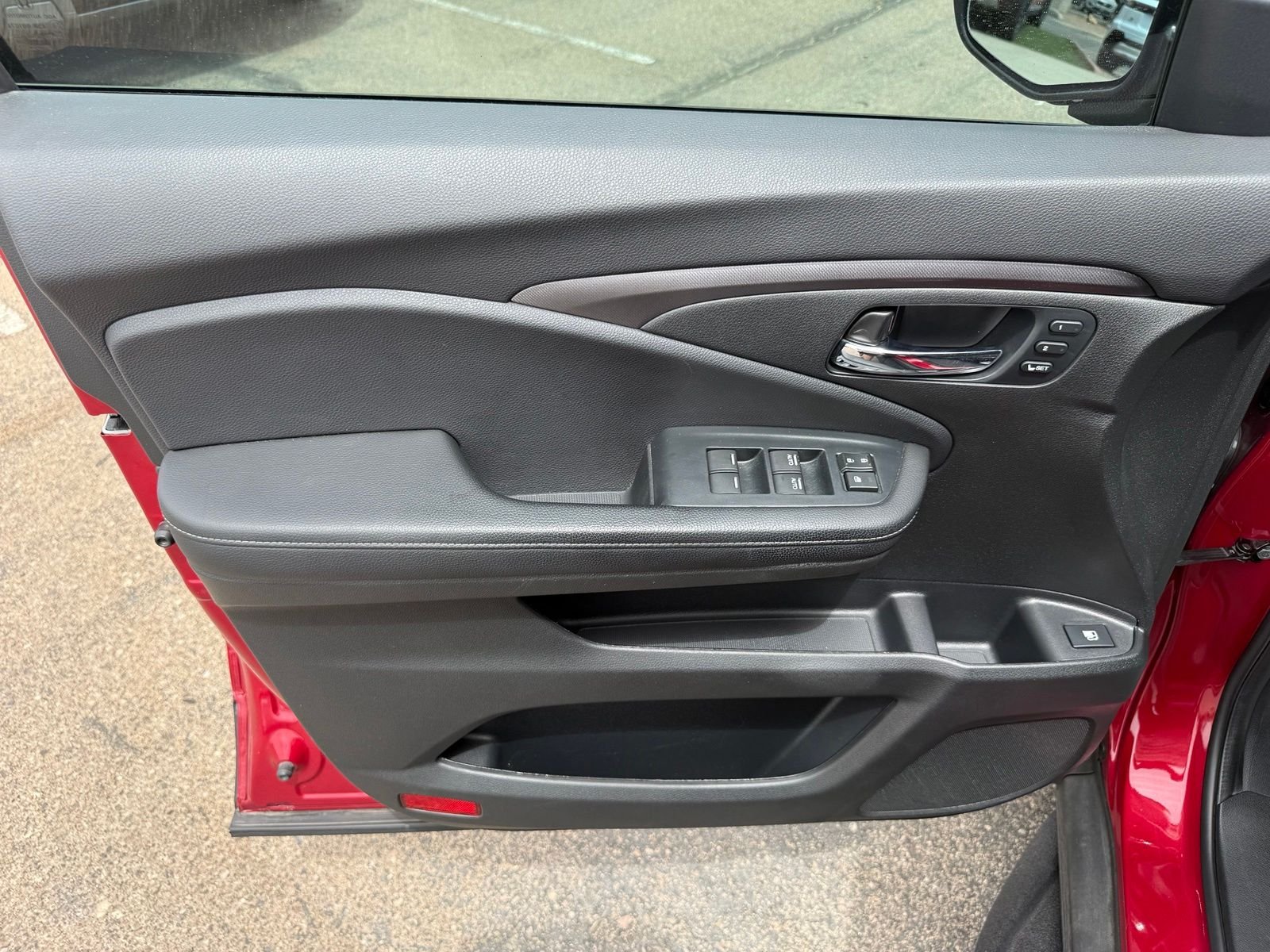 Certified Used 2023 Radiant Red Metallic II Honda RTL image 12