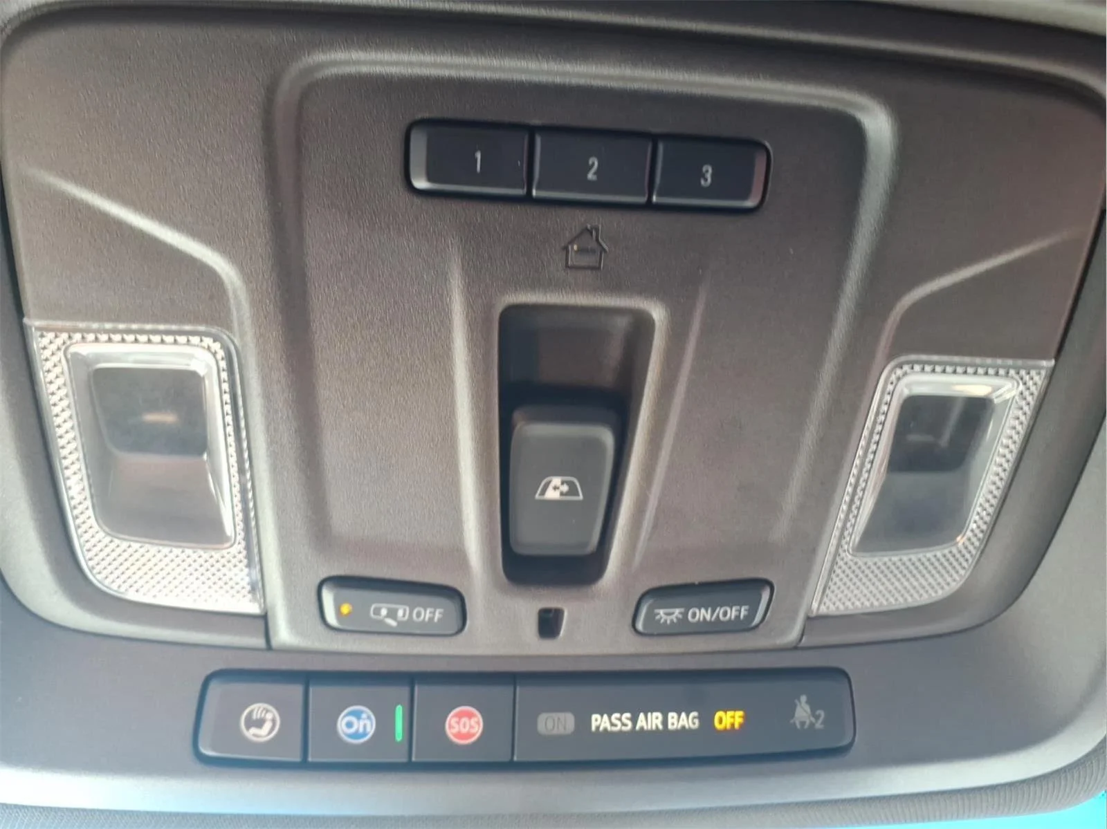 Used 2021 SUMMIT WHITE Chevrolet LTZ image 27