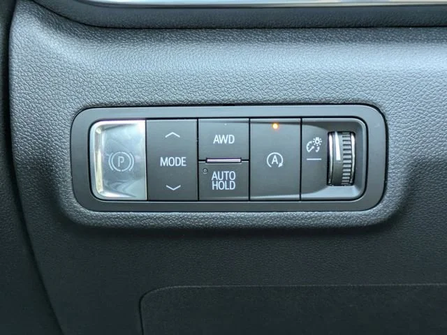 New 2026 Sterling Metallic GMC AT4 image 26