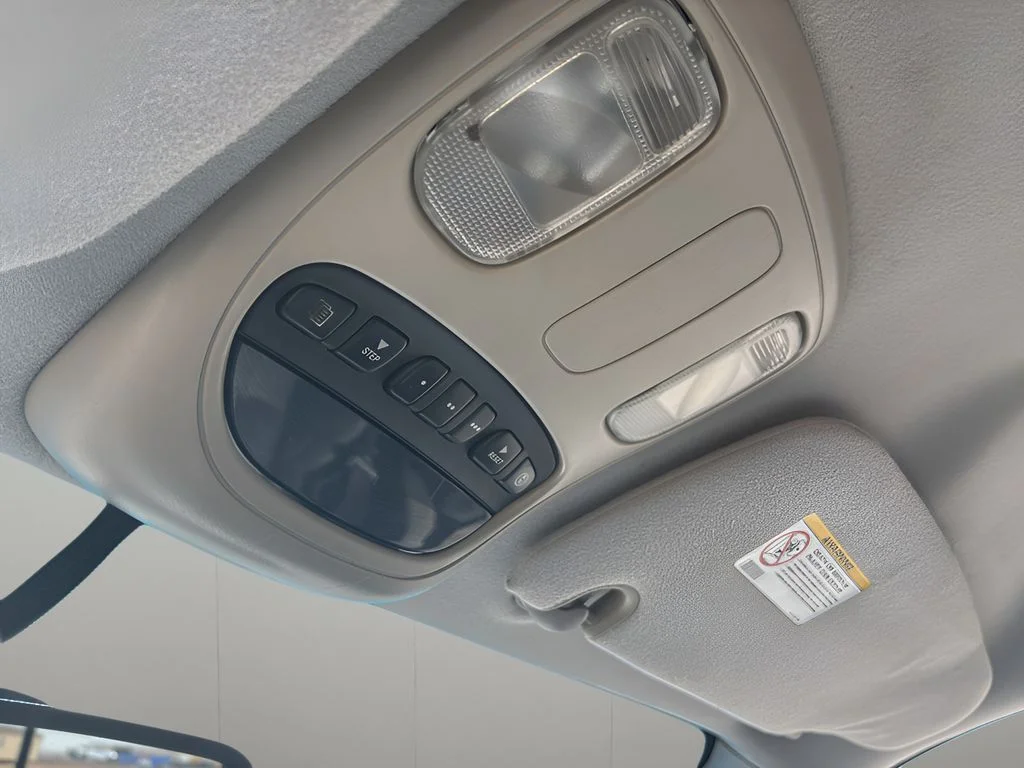 Used 2008 Maroon Dodge Laramie image 13