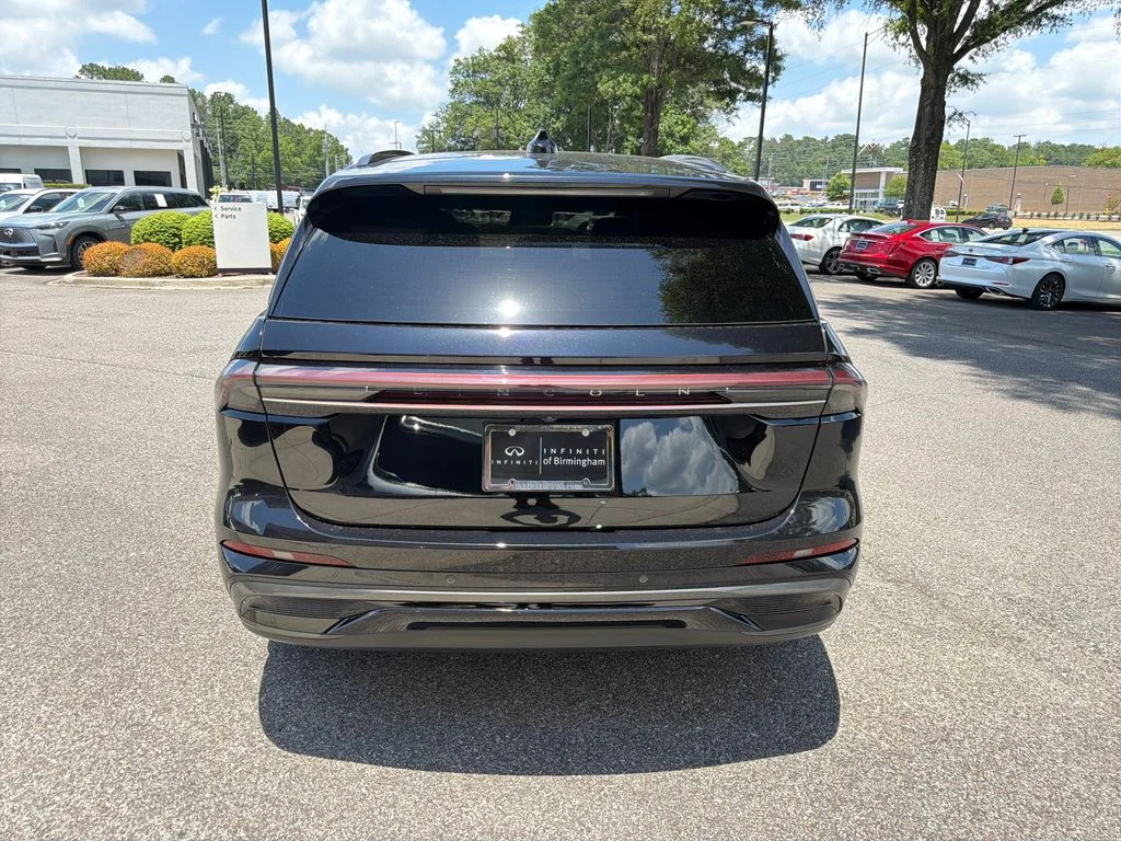Used 2024 Black Metallic Lincoln Black Label image 11