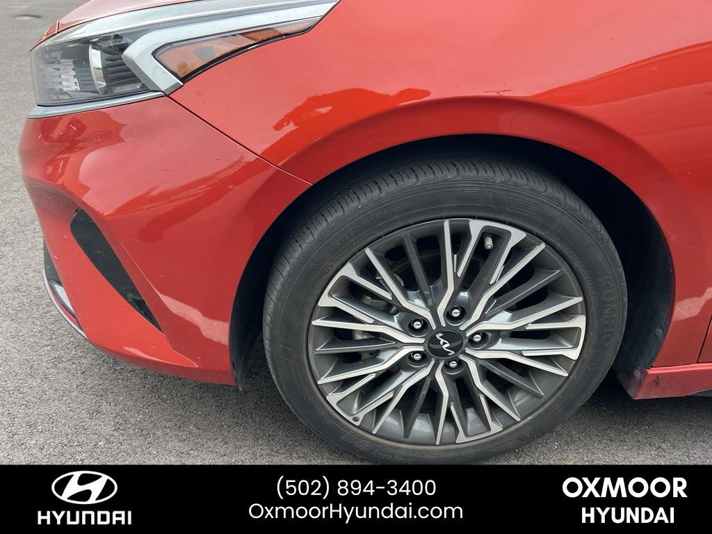Used 2023 Fire Orange Kia GT-Line image 4