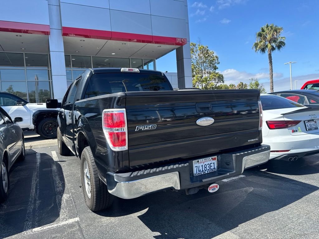 Used 2012 Black Ford XLT image 4