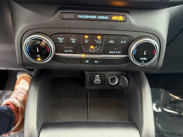 Used 2025 Black Metallic Ford Active image 19