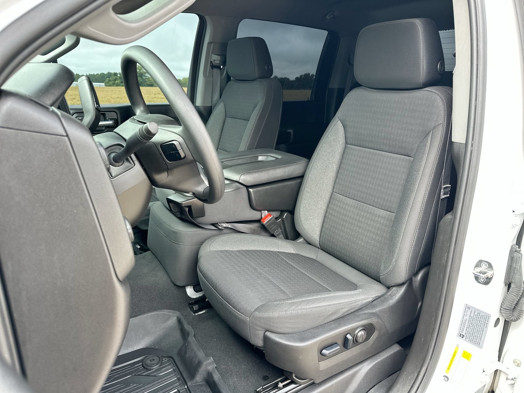 Used 2023 Summit White Chevrolet Custom image 11