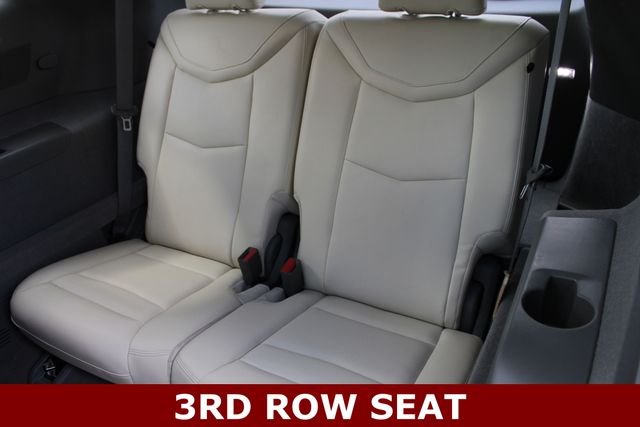 Used 2025 Silver Cadillac Premium Luxury image 10