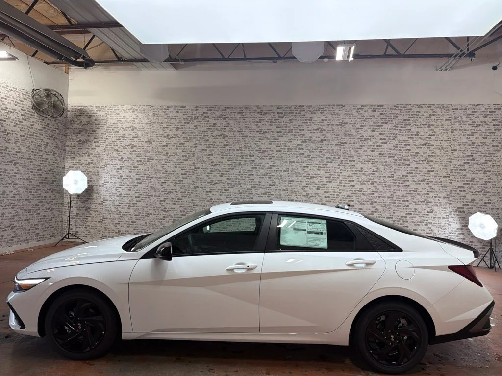 New 2026 Serenity White Hyundai SEL Sport image 4