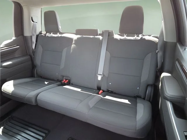 Used 2022 Silver GMC SLE image 13