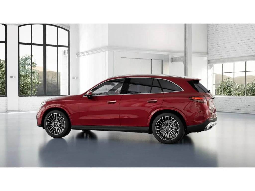 New 2027 Red Mercedes-Benz GLC 300 image 32