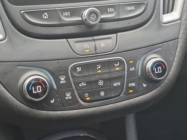 Used 2023 SUMMIT WHITE Chevrolet LT image 24