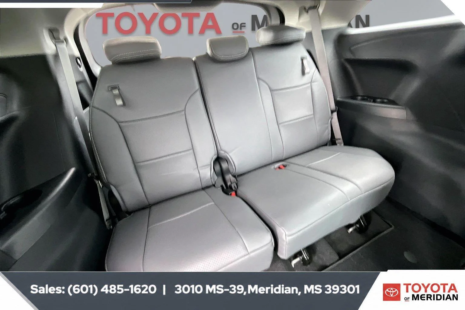 Used 2025 Celestial Silver Metallic Toyota LE 8-Passenger image 21