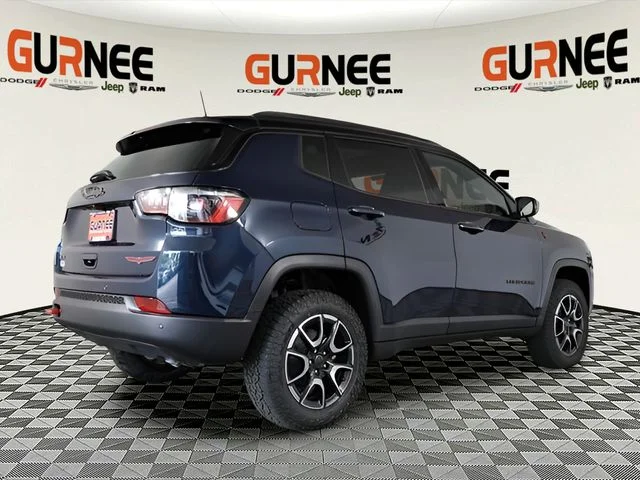 New 2026 Fathom Blue Pearl-Coat Exterior Paint Jeep Trailhawk image 33