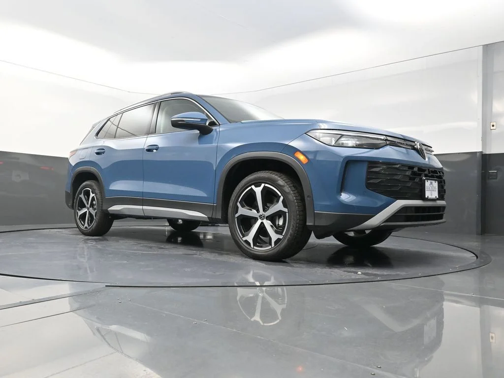 New 2026 Blue Volkswagen 2.0T SE image 22