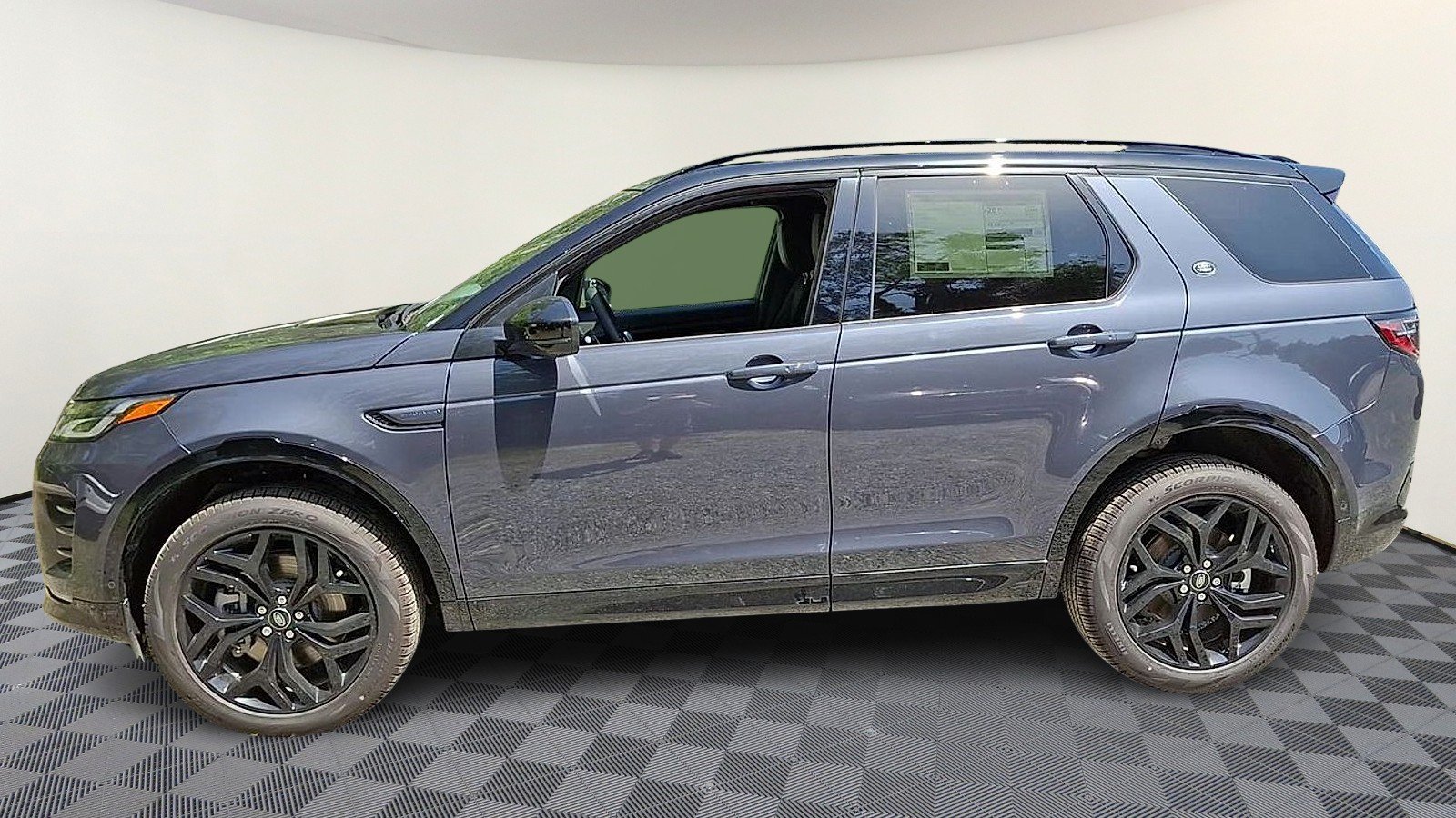 New 2026 Varesine Blue Metallic - 1EH Land Rover Landmark image 5