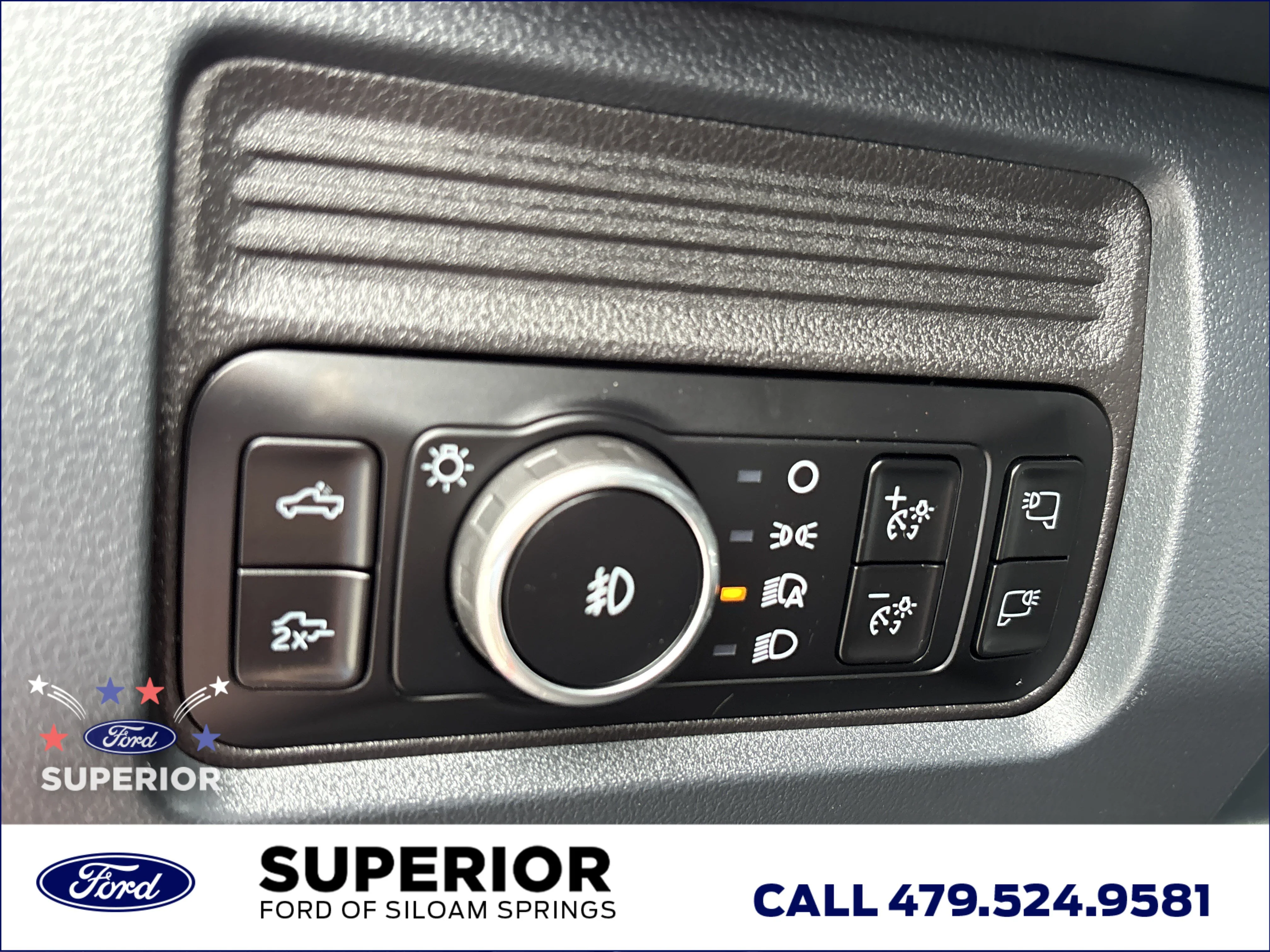 Used 2025 Race Red Ford Lariat 4WD image 28