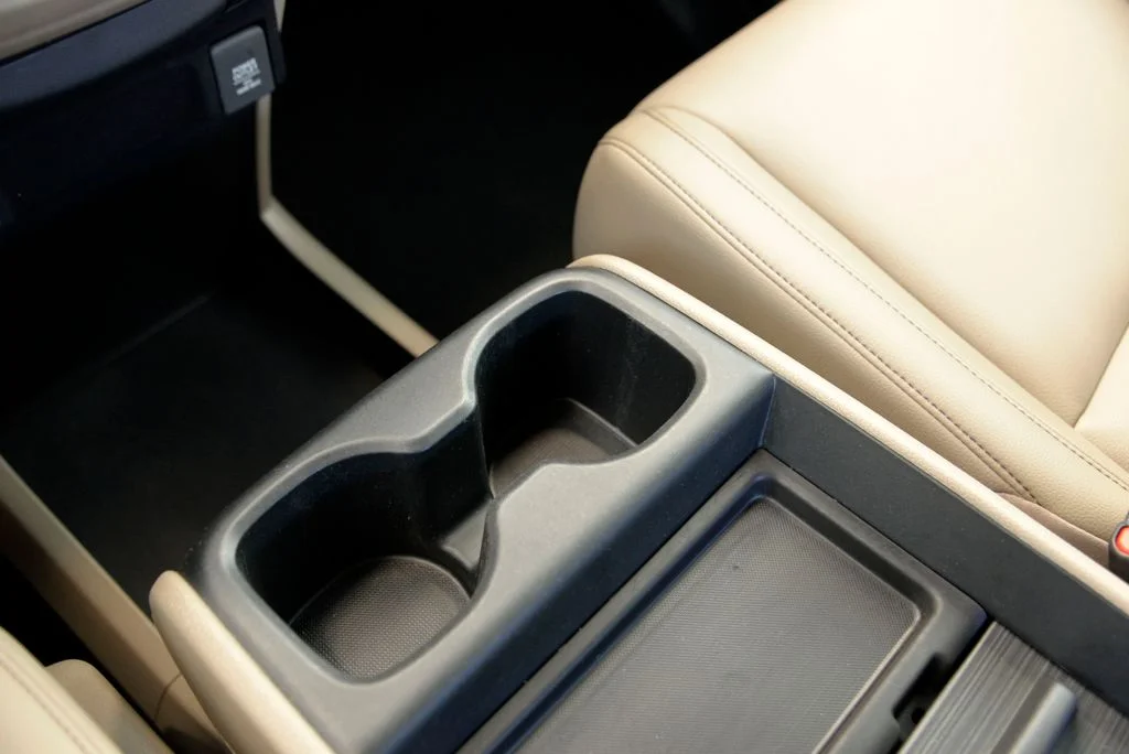 Used 2023 White Honda EX-L image 26