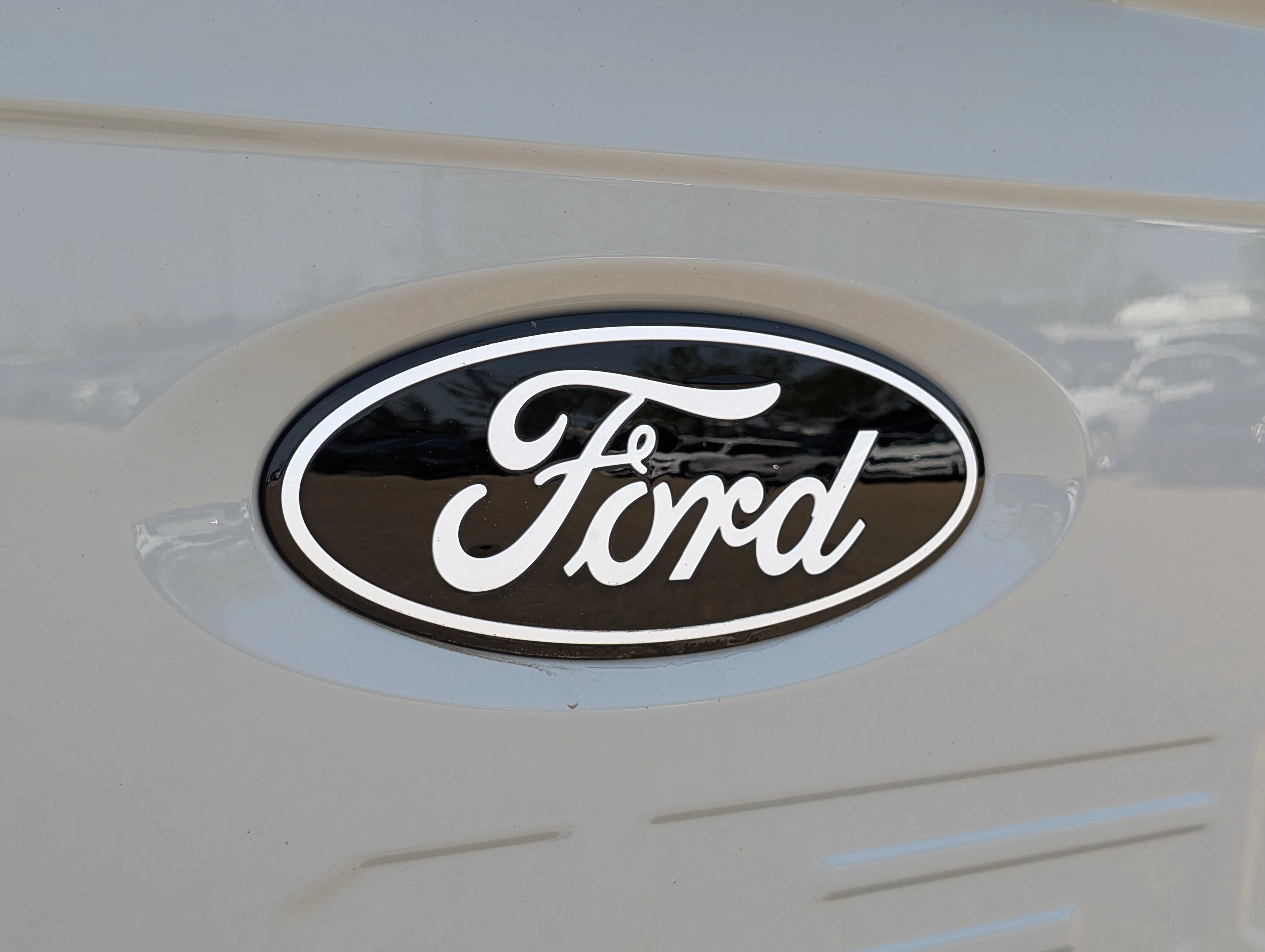 Used 2024 Avalanche Ford XLT image 14