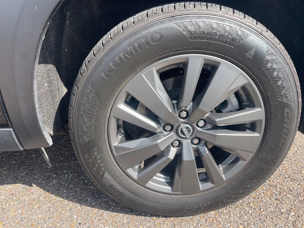 Used 2024 Black Nissan S image 18