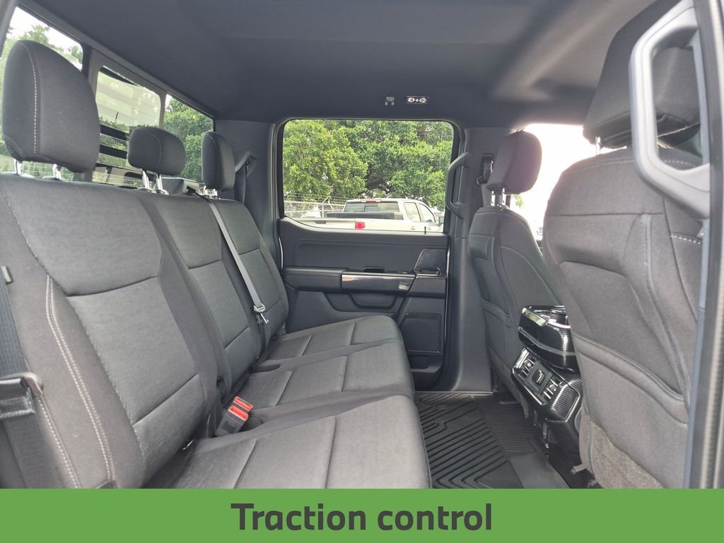 Used 2022 Silver Ford XLT image 27