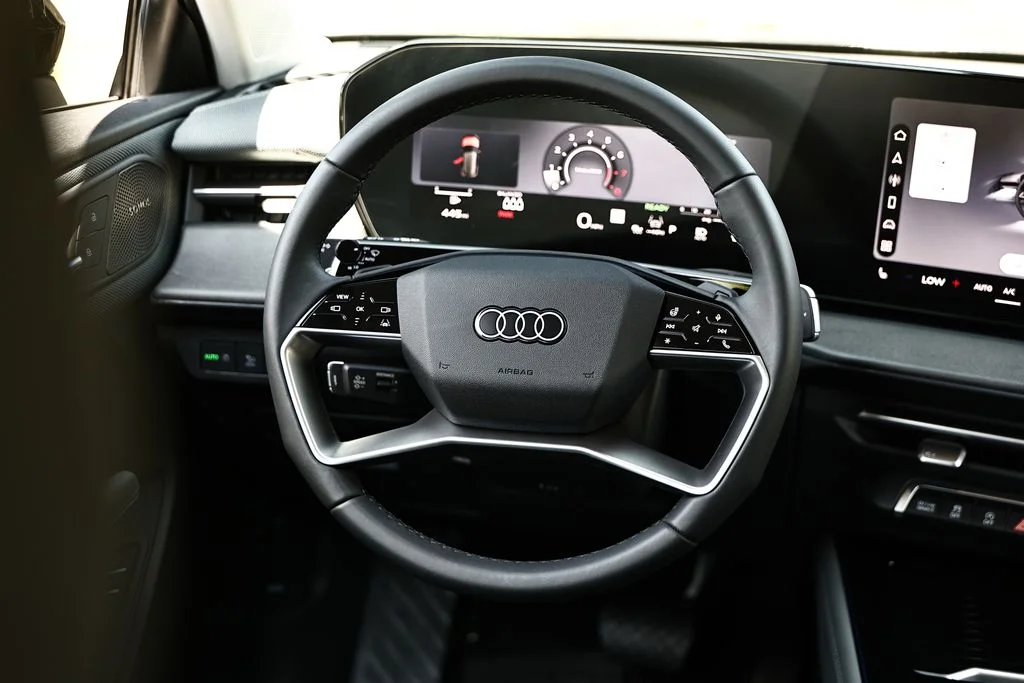 Used 2026 Mythos Black Metallic Audi S line image 27