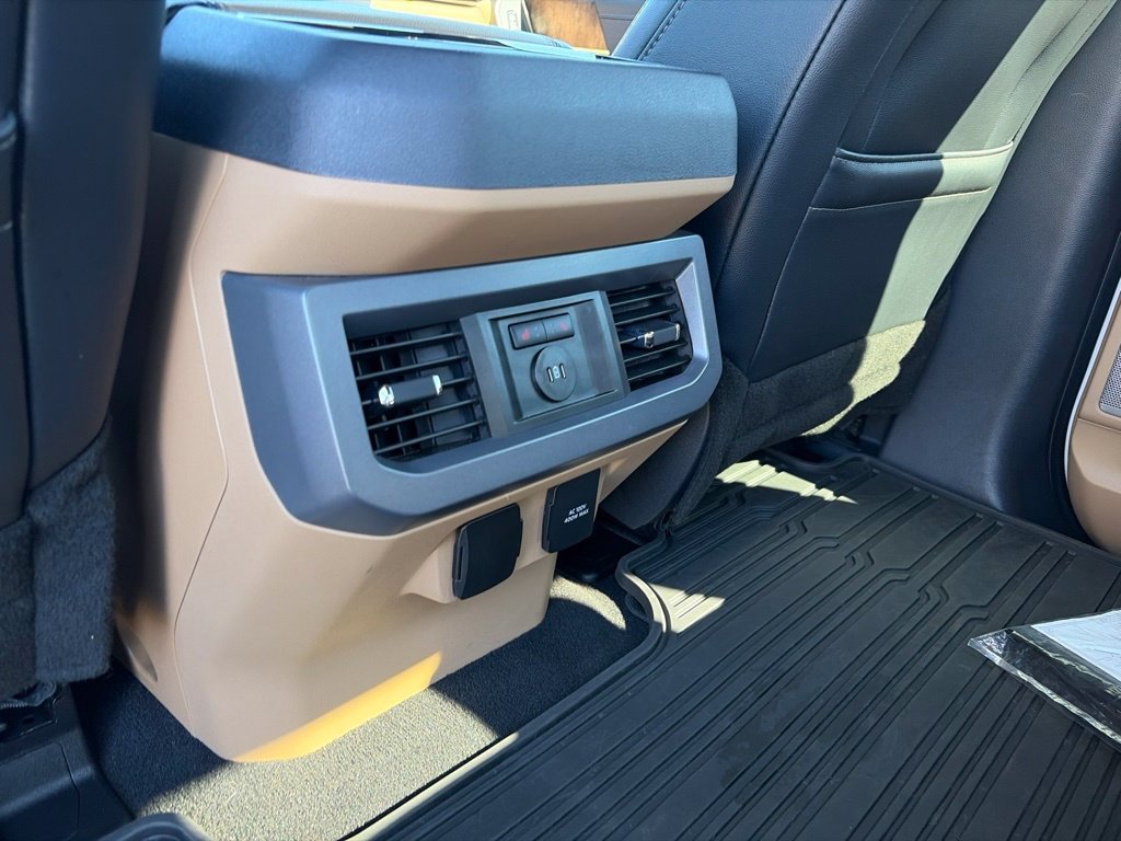 Used 2024 Oxford White Ford Lariat image 37