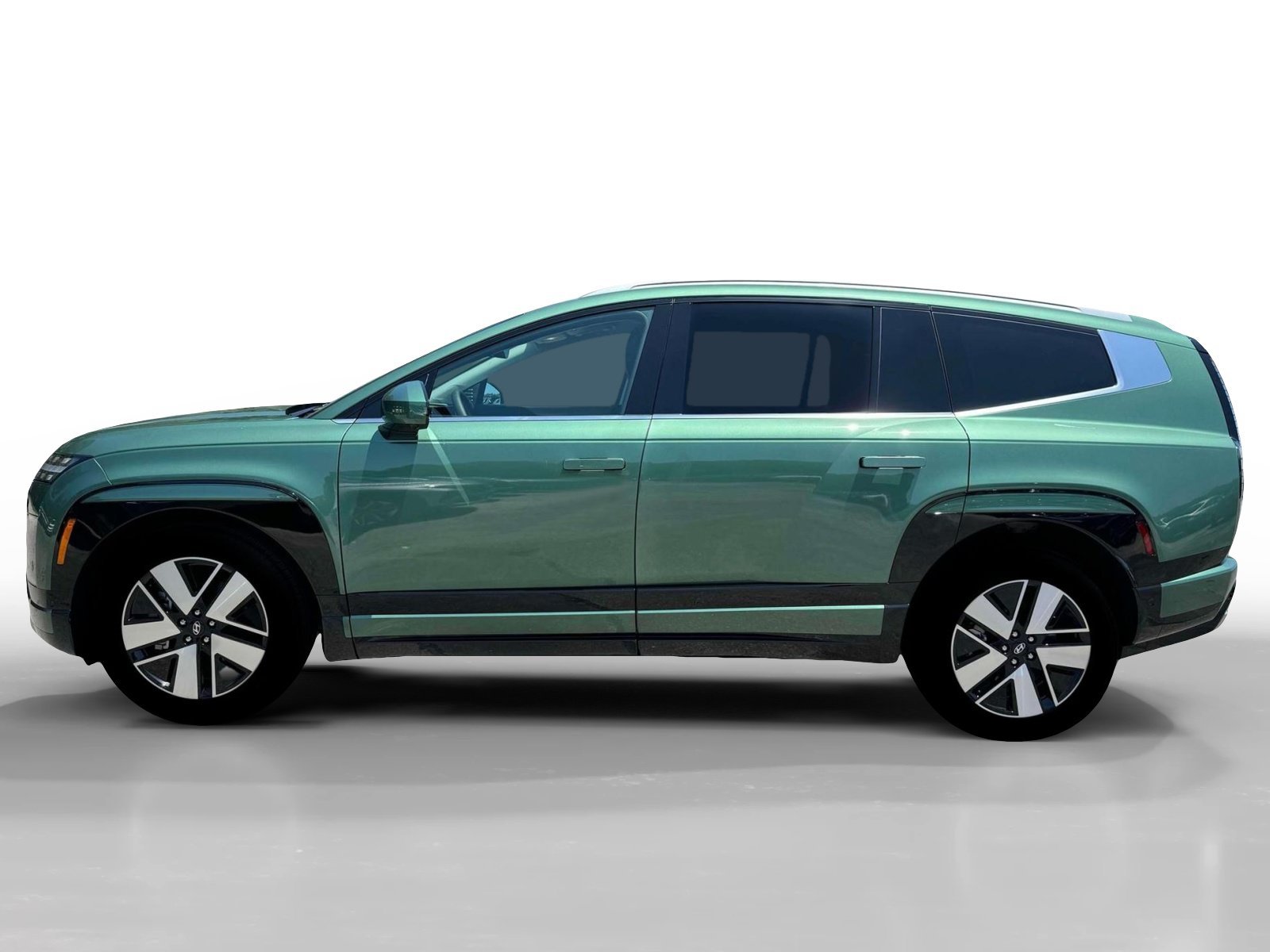 New 2026 Ionosphere Green Hyundai SEL image 3