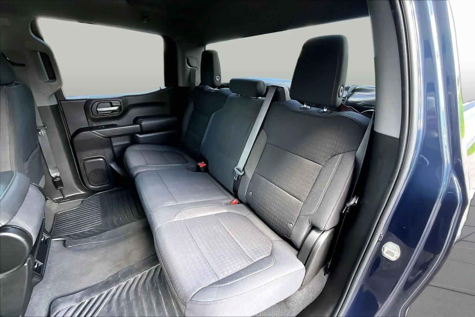 Used 2022 Northsky Blue Metallic Chevrolet Custom image 21