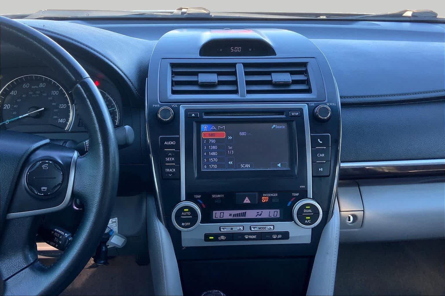 Used 2012 Magnetic Gray Metallic Toyota XLE image 6
