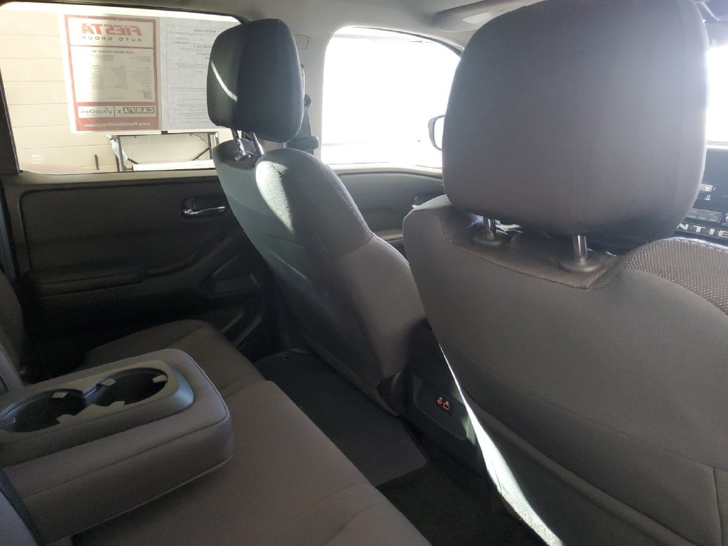 Used 2025 White Nissan SV image 17