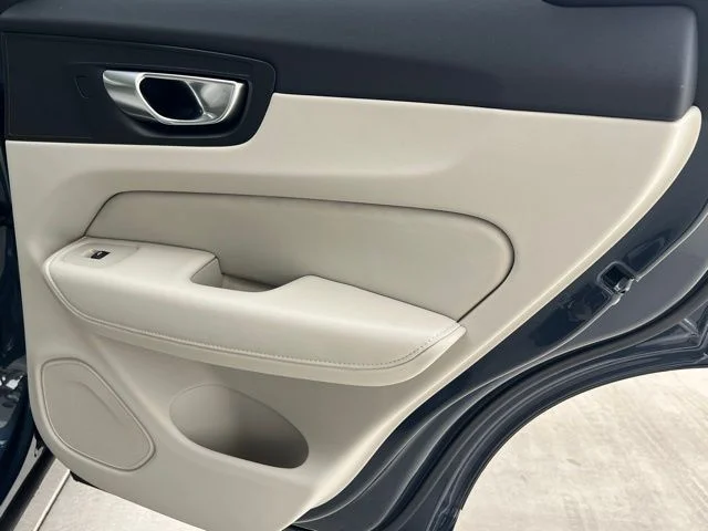 2026 Volvo XC60 Ultra - Photo 28