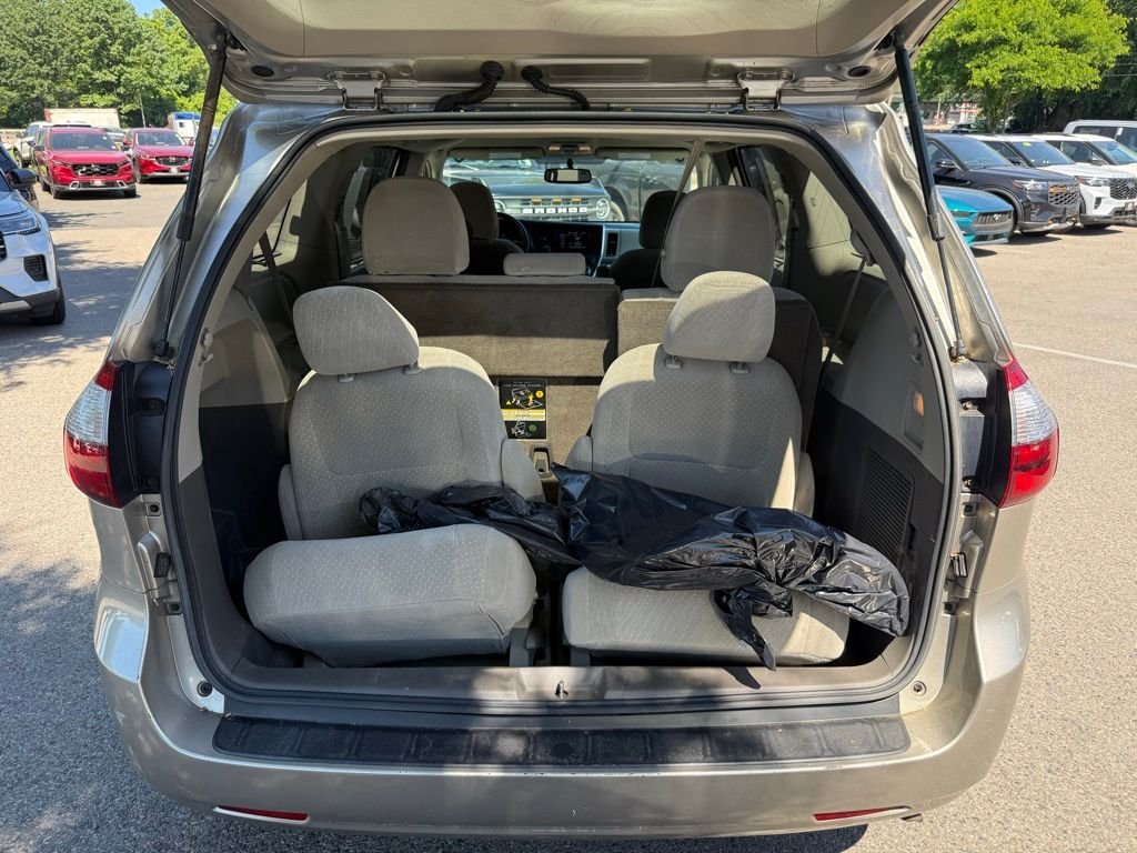 Used 2017 Gray Toyota LE image 25