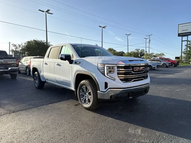 New 2026 Glacier White Tricoat GMC SLT image 2