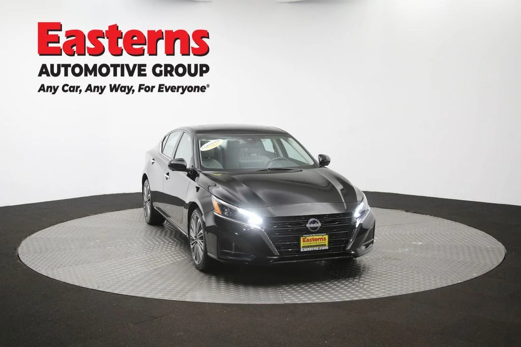 Used 2024 Black Nissan 2.5 SL image 51