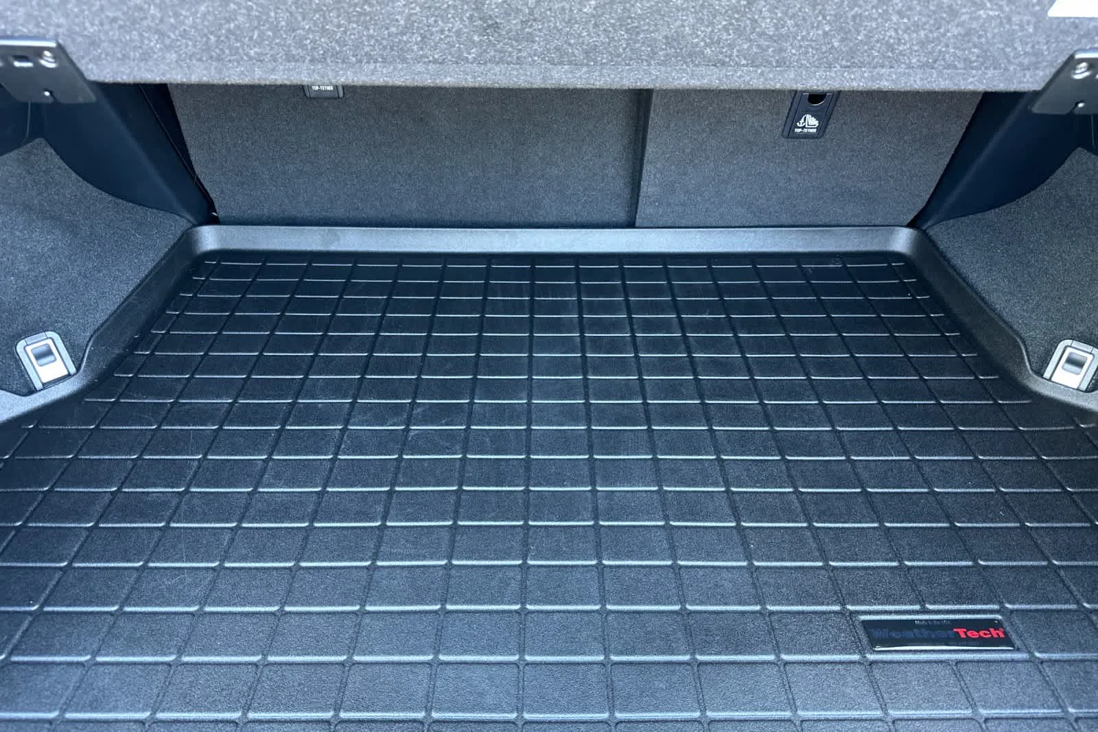 Used 2021 Atomic Silver Lexus  image 16