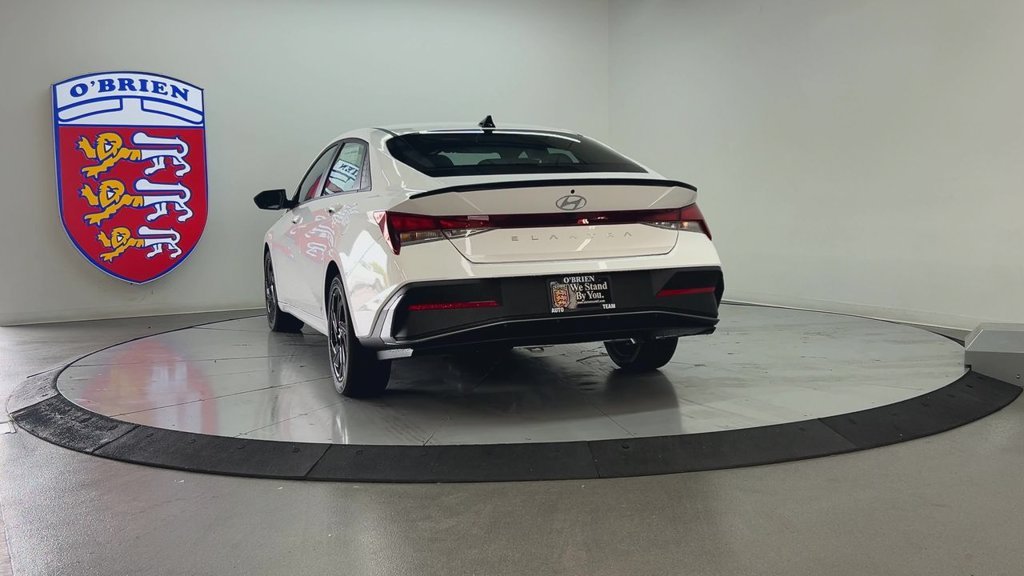 Used 2026 White Hyundai SEL Sport image 5