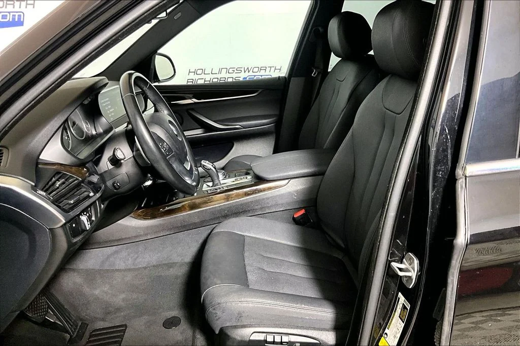 Used 2018 Jet Black BMW sDrive35i image 20