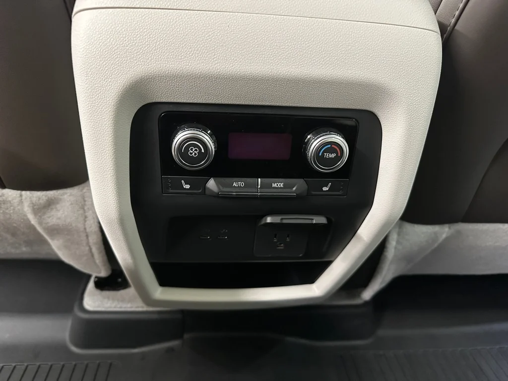 2026 GMC Acadia Denali - Photo 22
