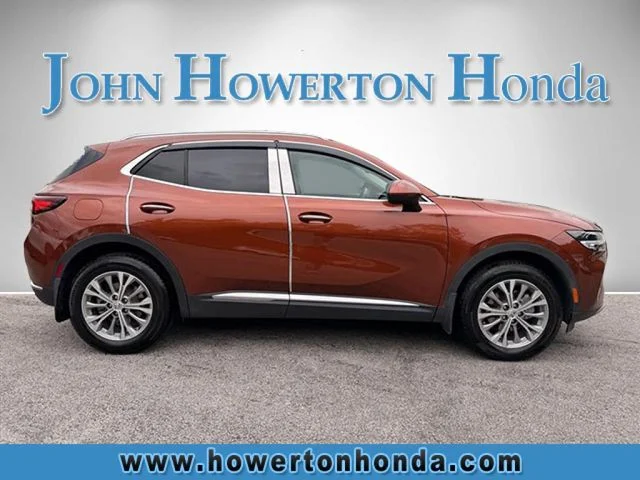 Used 2022 Brown Buick Preferred image 3