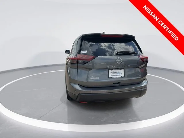 Used 2026 Gray Nissan S image 7