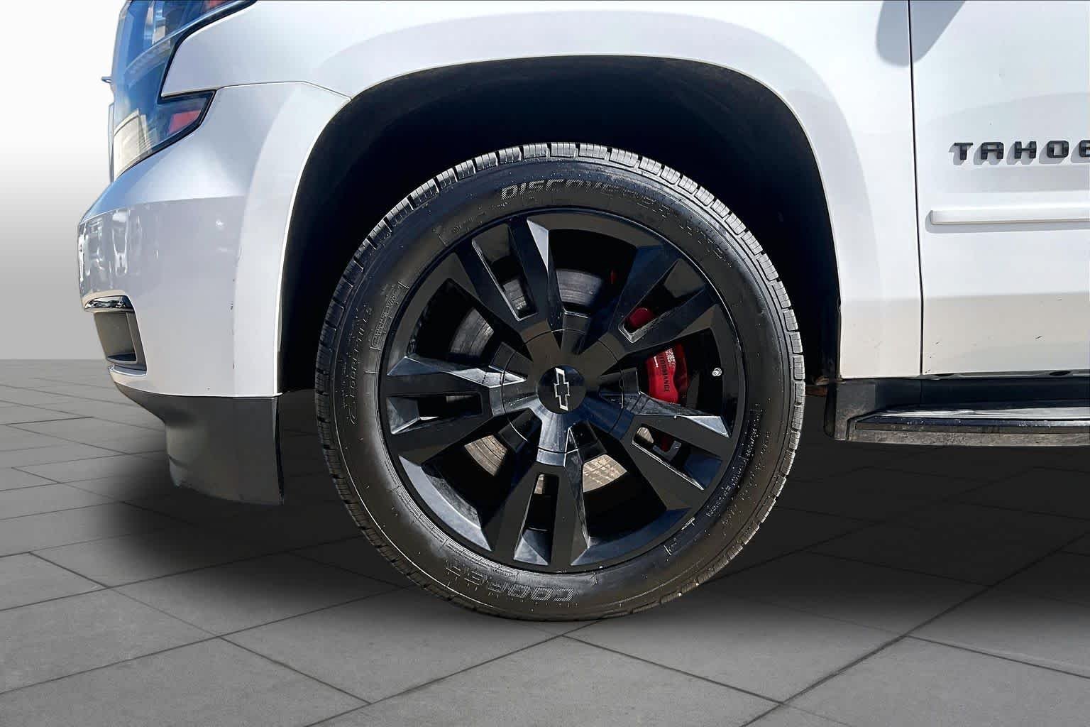 Used 2018 Summit White Chevrolet Premier image 11