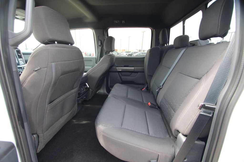 Used 2022  Ford XLT image 8