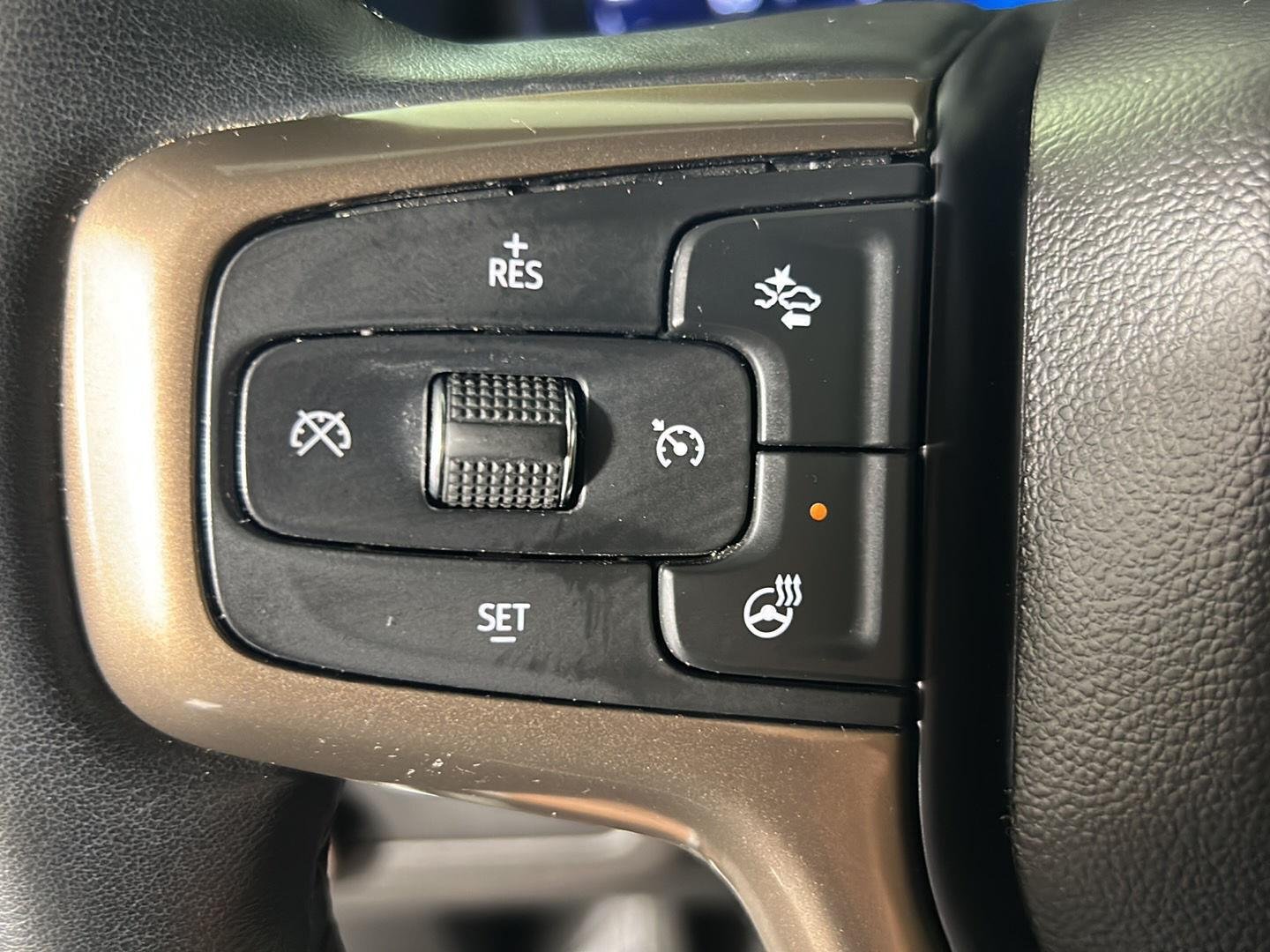 Used 2023 Summit White Chevrolet High Country image 30