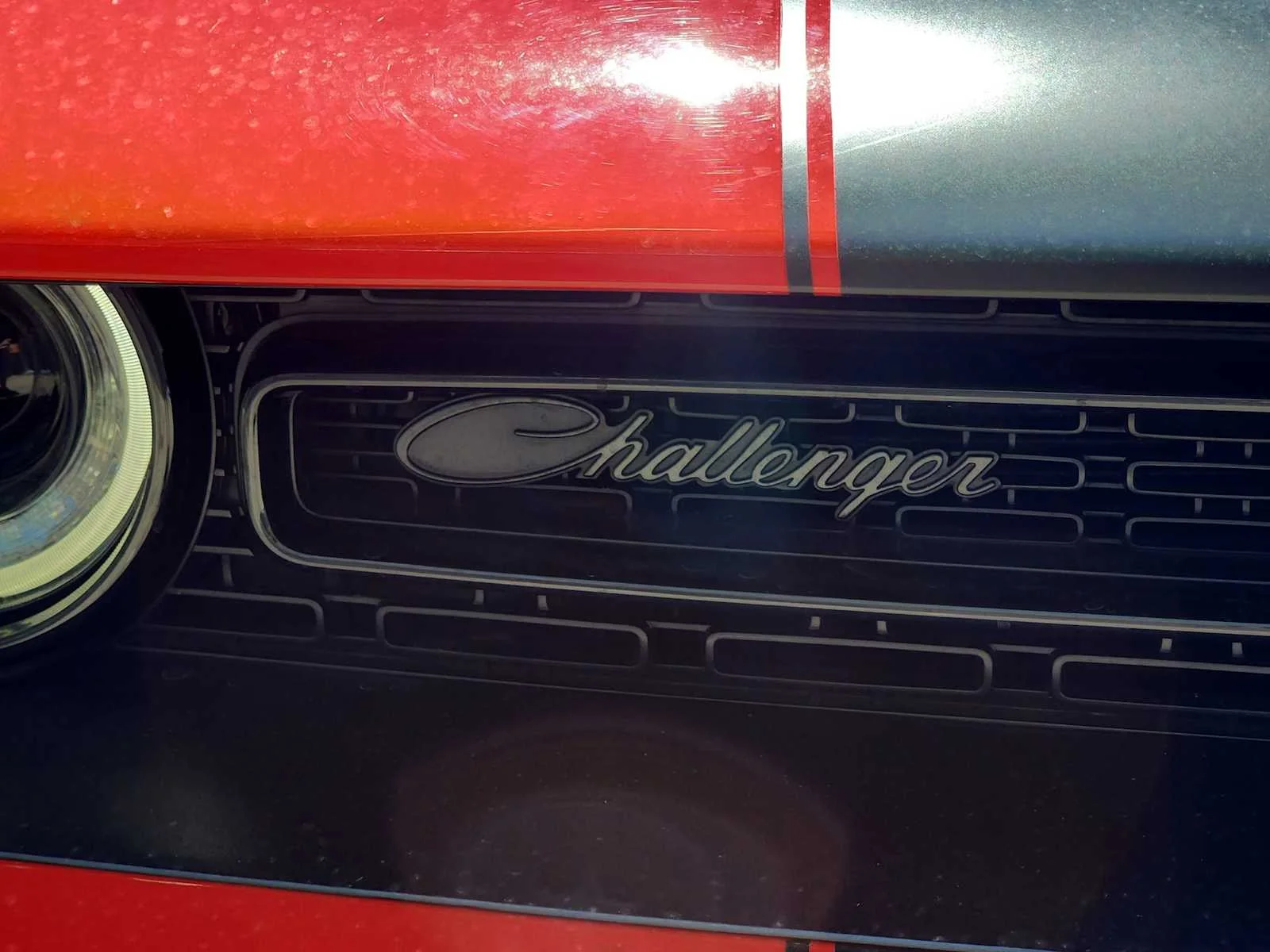 Used 2023 Torred Clearcoat Dodge GT image 11