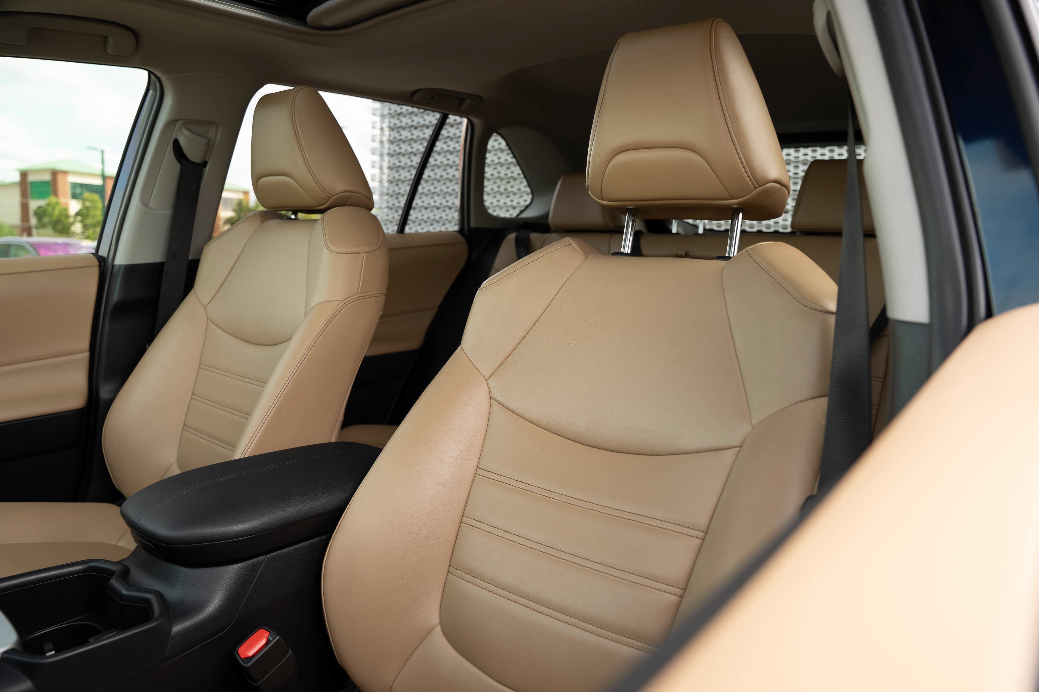 Used 2022 Blueprint Toyota Hybrid XLE Premium image 18