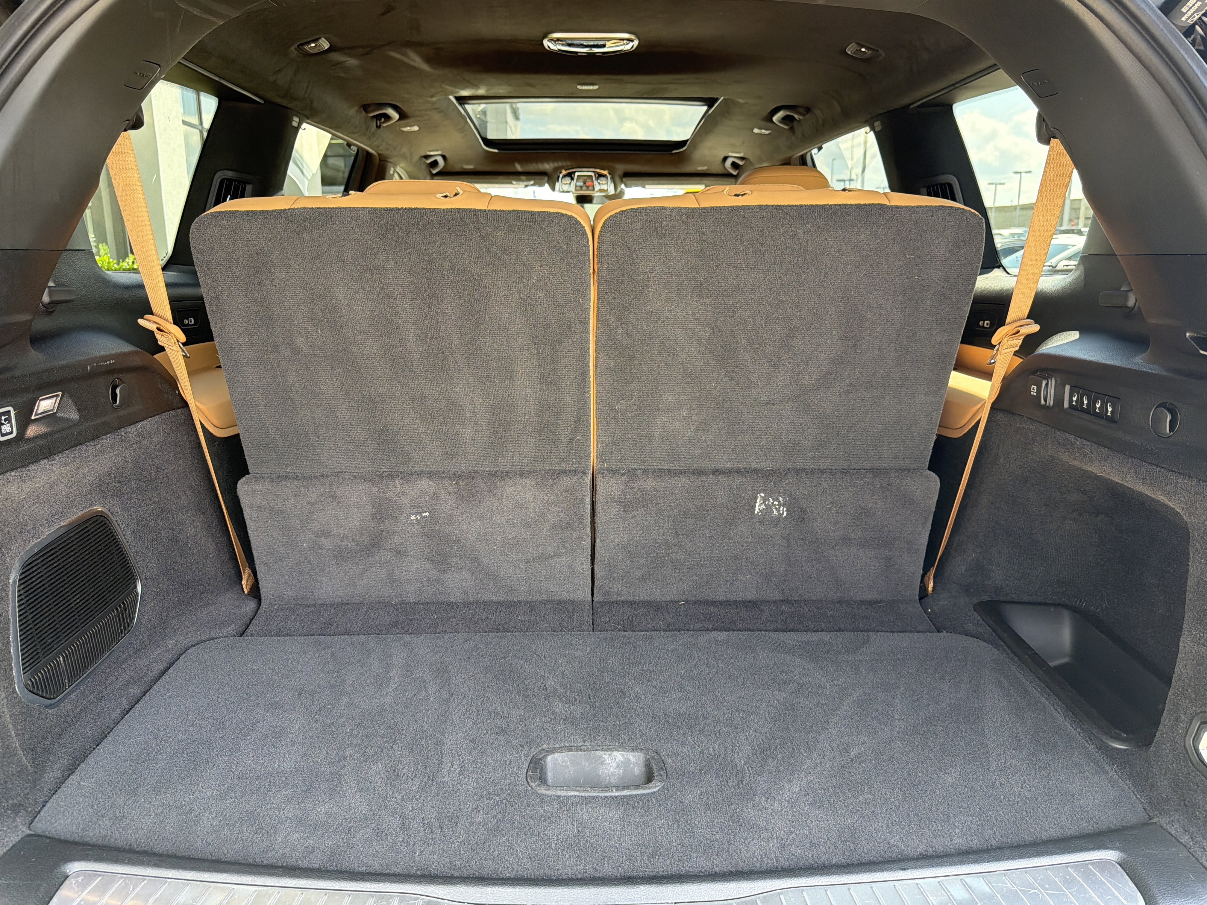 Used 2024 Diamond Black Crystal Pearlcoat Jeep Summit Reserve image 19